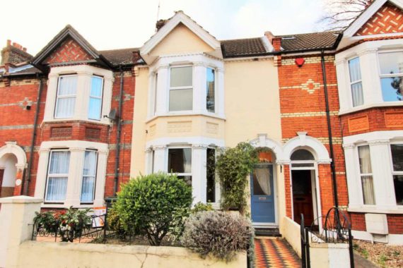 3&nbsp;Bedroom&nbsp;Terraced